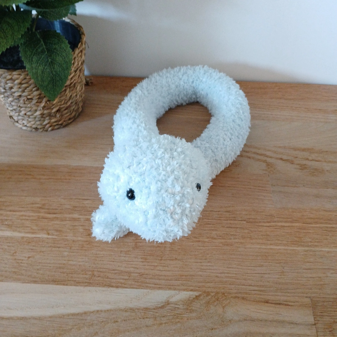 Peluche serpent bleu tout doux