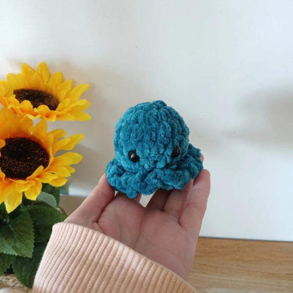 peluche mini poulpe fait main décoration artisanale