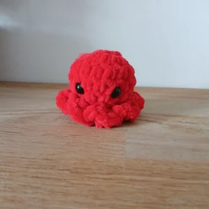 peluche mini poulpe rouge fait main décoration artisanale
