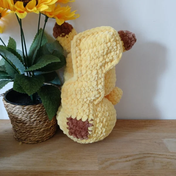 peluche pikachu au crochet artisanale jaune douce